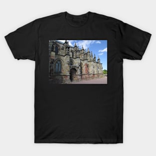 Rosslyn Chapel, Roslin, Scotland (Side Elevation) T-Shirt